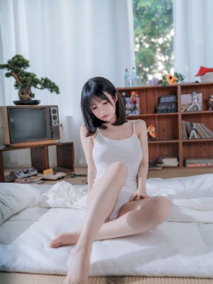 一个人看的www片在线高清中文